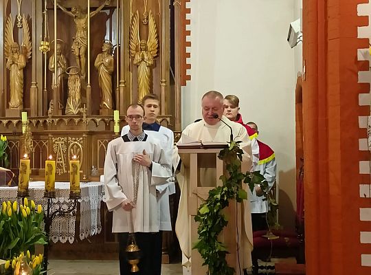 Wigilia Paschalna, Garczegorze 30 marca 2024 r., 22.00.