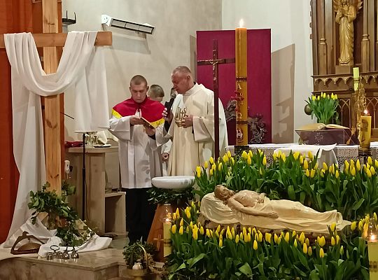 Wigilia Paschalna, Garczegorze 30 marca 2024 r., 22.00.