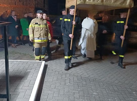 Wigilia Paschalna, Garczegorze 30 marca 2024 r., 22.00.