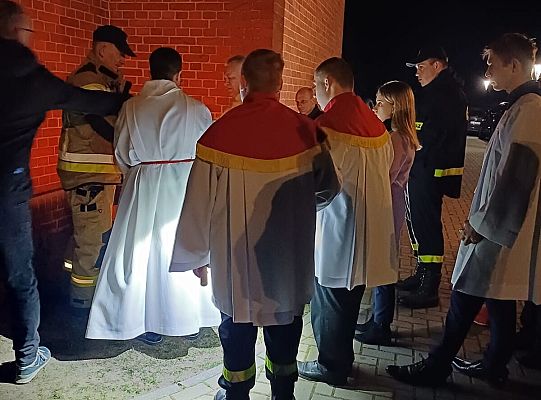 Wigilia Paschalna, Garczegorze 30 marca 2024 r., 22.00.