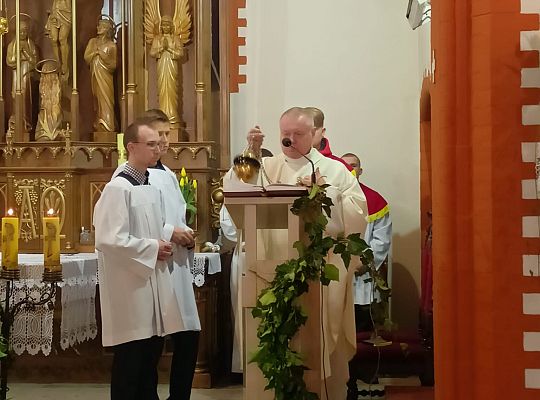 Wigilia Paschalna, Garczegorze 30 marca 2024 r., 22.00.