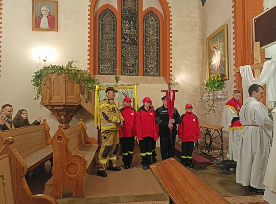 Wigilia Paschalna, Garczegorze 30 marca 2024 r., 22.00.