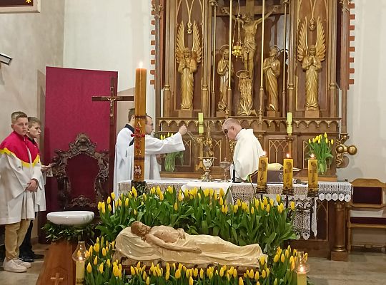 Wigilia Paschalna, Garczegorze 30 marca 2024 r., 22.00.