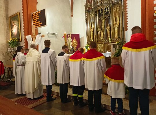 Wigilia Paschalna, Garczegorze 30 marca 2024 r., 22.00.