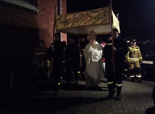 Wigilia Paschalna, Garczegorze 30 marca 2024 r., 22.00.