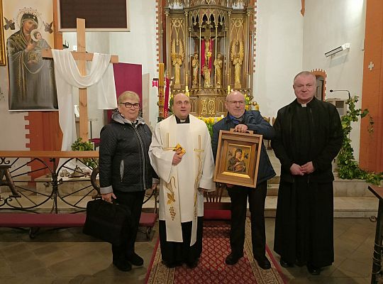 Peregrynacja Obrazu Matki Bożej Nieustającej Pomocy, Niedziela 7 kwietnia godzina 20.00