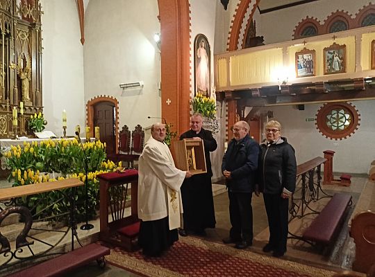 Peregrynacja Obrazu Matki Bożej Nieustającej Pomocy, Niedziela 7 kwietnia godzina 20.00