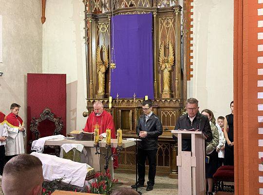 Wielki Piątek - Liturgia na cześć Męki Pańskiej