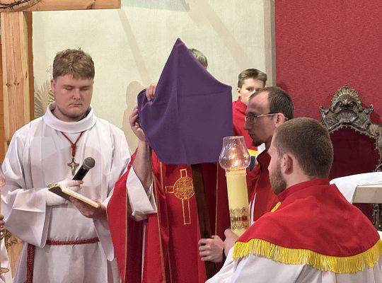 Wielki Piątek - Liturgia na cześć Męki Pańskiej