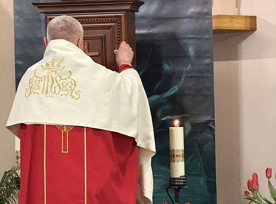 Wielki Piątek - Liturgia na cześć Męki Pańskiej
