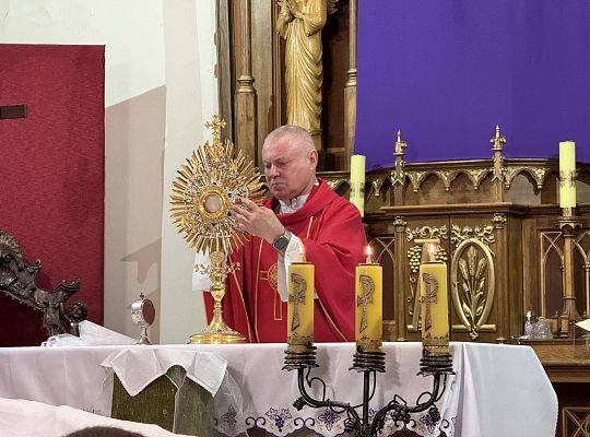 Wielki Piątek - Liturgia na cześć Męki Pańskiej